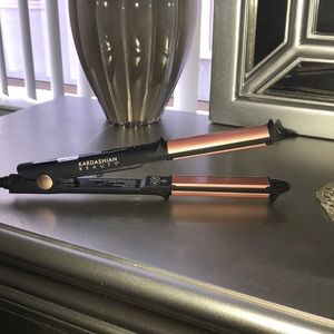 Kardashian Beauty 3-in-1 Ceramic Hairstyling Iron